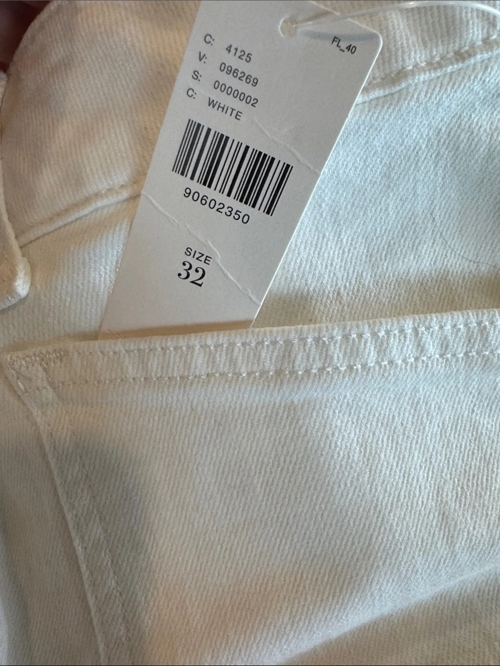 Anthropologie Pilcro The Wanderer White Shorts 32 NWT
